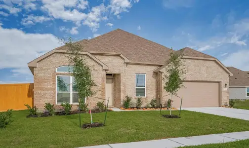 New construction Single-Family house 1070 Comal Trl, Dayton, TX 77535 - image
