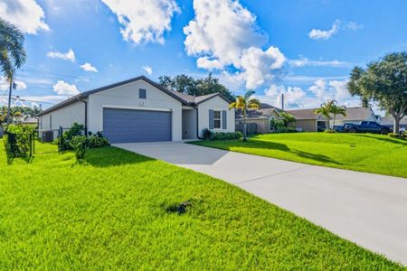New construction Single-Family house 226 Sw Milburn Cir, Port St. Lucie, FL 34953 - image