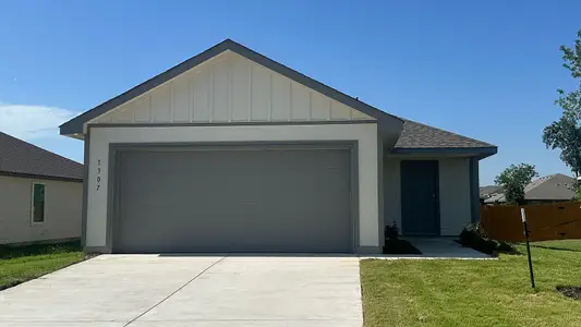 New construction Single-Family house 1307 Newey Cir, Temple, TX 76504 plan Barton - image