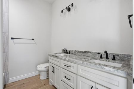 New construction Single-Family house 6002 Oakwood Ct, Granbury, TX 76049 - image 16