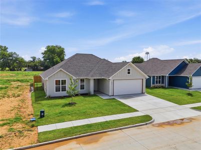 New construction Single-Family house 805 Lavender Ct, Tolar, TX 76476 - image