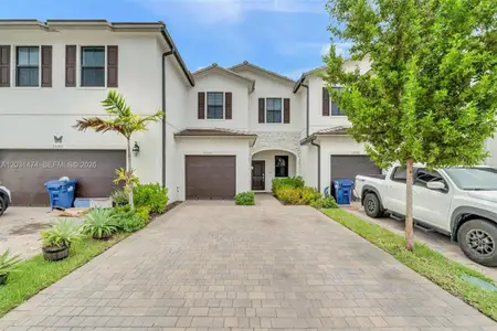 New construction Townhouse house 23082 Sw 129Th Ct, Miami, FL 33170 - image