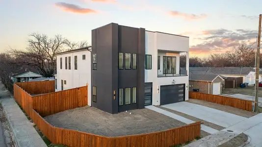 New construction Single-Family house 1967 Gallagher St, Dallas, TX 75212 - image