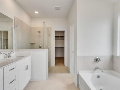 New construction Single-Family house 3222 Emerald Hills Dr, Angleton, TX 77515 - image 8