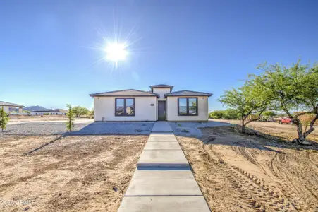 New construction Single-Family house 11246 S 219Th Ln, Buckeye, AZ 85326 - image