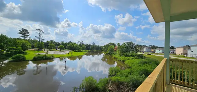 New construction Single-Family house 3801 Peacock Isle Dr, Dickinson, TX 77539 plan Magnolia Bayou - image 3
