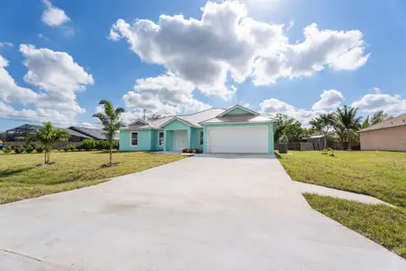 New construction Single-Family house 4947 Nw Flintstone Ave, Port St. Lucie, FL 34983 - image