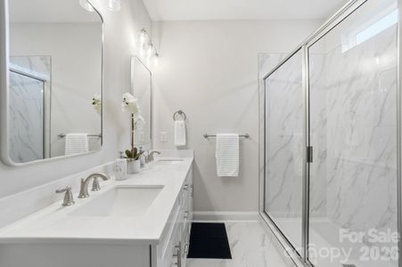 New construction Townhouse house 8927 Sharonbrook Dr, Charlotte, NC 28210 - image 4