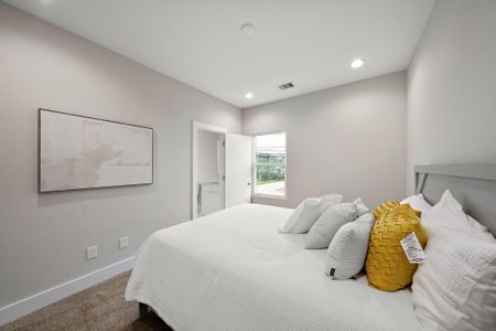 New construction Single-Family house 8672 Easthaven Blvd, Houston, TX 77075 - image 15