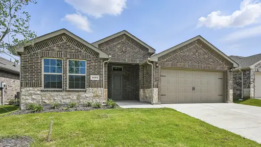 New construction Single-Family house 1012 Rountree Ct, Celina, TX 75009 plan Denton - image