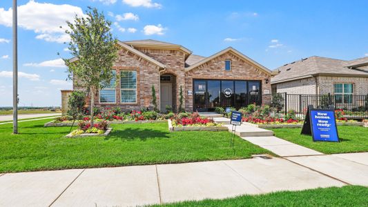 New construction Single-Family house 1403 Seabiscuit Dr, Granbury, TX 76049 - photo 0