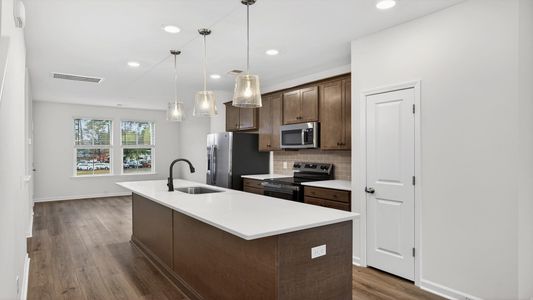 New construction Townhouse house 4633 Forest Hills Dr, Unit 601, North Charleston, SC 29418 plan Hayden - image