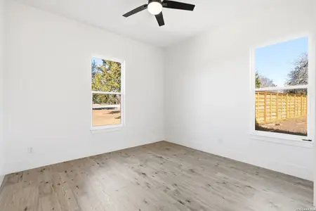 New construction Single-Family house 389 Rio Cir, Bandera, TX 78063 - image 19