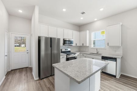 New construction Single-Family house 15618 Sycamore Dr, Montgomery, TX 77356 - image 12