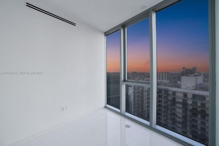 New construction Condo house 300 Biscayne Blvd, Unit 4703, Miami, FL 33131 - image