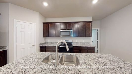 New construction Single-Family house 191 Rearden Blvd, Jarrell, TX 76537 Camden- photo 4 4