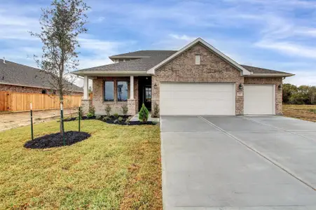 New construction Single-Family house 149 Angelina Trl, Mont Belvieu, TX 77535 plan Mallorca - image 2