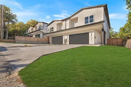 New construction Single-Family house 2005 Hearne Ave, Dallas, TX 75208 - image
