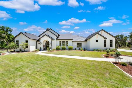 New construction Single-Family house 273 Vaquero Pass, Boerne, TX 78006 - image