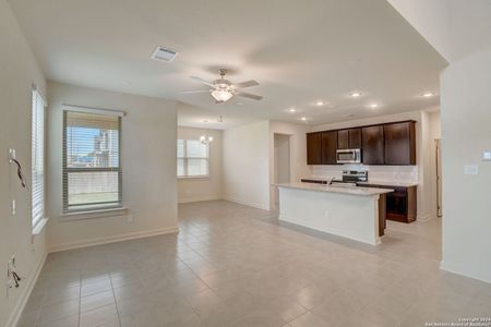 New construction Single-Family house 3609 Annalise Avenue, Seguin, TX 78155 - photo 14 14