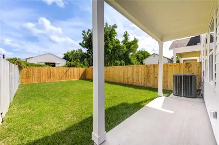 New construction Single-Family house 4605A Brady St, Houston, TX 77011 - image