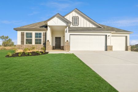 New construction Single-Family house 16243 Sage Cmn, Elmendorf, TX 78112 plan Esparanza - image