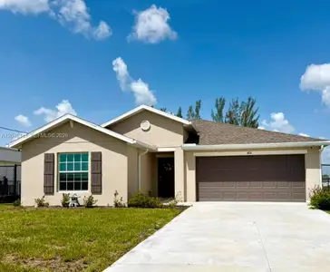 New construction Single-Family house 4104 Ne 12Th Ct, Cape Coral, FL 33909 - image