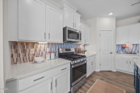 New construction Single-Family house 133 Barn Door Dr, Lillington, NC 27546 plan The Redbud - image 16