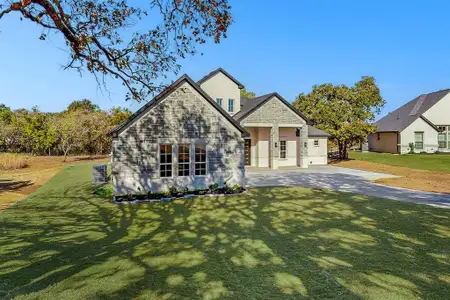 New construction Single-Family house 1161 Gonzollas Rd, Springtown, TX 76082 - image