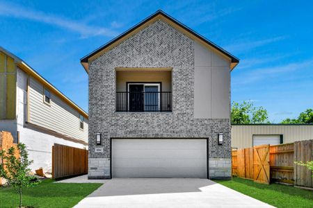 New construction Single-Family house 8304 S Breeze Dr, Unit C, Houston, TX 77071 - image