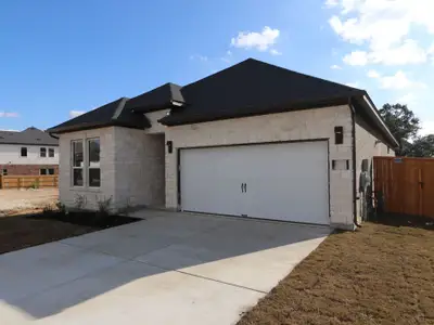 New construction Single-Family house 553 Darley Oak Dr, Dripping Springs, TX 78620 plan Galloway - Capital Series - image