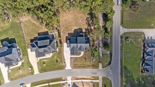 New construction Single-Family house 825 Crimson Rdg Trail, Fuquay Varina, NC 27526 - photo 8 8