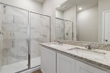 New construction Multi-Family house 5107 Cindy Br, San Antonio, TX 78253 - image 12