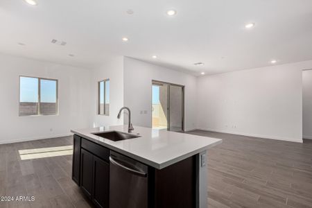 New construction Single-Family house 31476 N Hayweather Ln, San Tan Valley, AZ 85143 null- photo 12 12