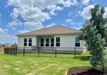 New construction Single-Family house 131 Courage Dr, Kyle, TX 78640 null- photo 2 2