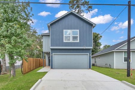 New construction Single-Family house 16682 Meadowcroft, Montgomery, TX 77316 - photo 0