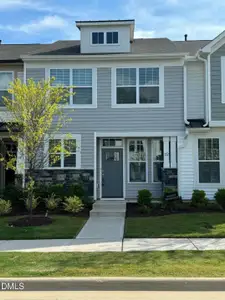 New construction Townhouse house 152 Channel Drop Dr, Clayton, NC 27520 - image