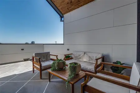 New construction Condo house 708 W Tenth St, Unit 101, Dallas, TX 75208 - image