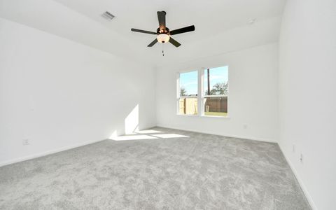 New construction Single-Family house 7314 Prairie Lakeshore Ln, Katy, TX 77493 plan Montclaire - image 18