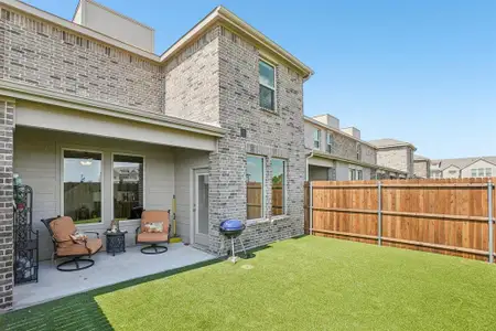 New construction Townhouse house 716 Lone Rock Dr, Anna, TX 75409 - image