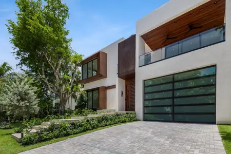 New construction Single-Family house 9720 W Broadview Dr, Bay Harbor Islands, FL 33154 - image