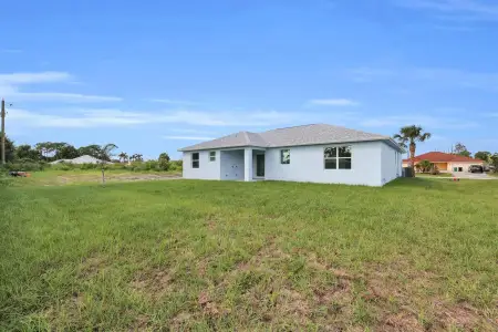 New construction Single-Family house 541 Nw Placid Ave, Port St. Lucie, FL 34983 - image