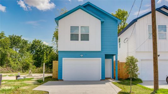 New construction Single-Family house 9932 Fillmore St, Houston, TX 77029 - image