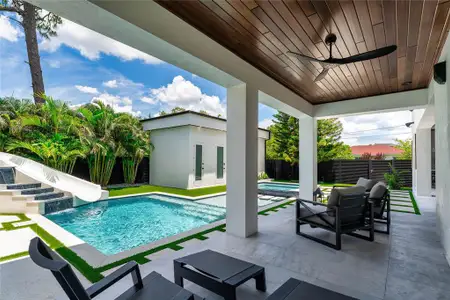 New construction Single-Family house 5002 W Poe Ave, Tampa, FL 33629 - image