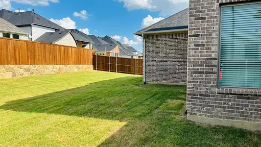 New construction Single-Family house 4112 Fall Aster Wy, Aubrey, TX 76227 - image