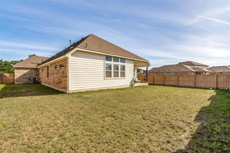 New construction Single-Family house 151 Periwinkle Ln, Bastrop, TX 78602 null- photo 27 27