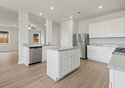 Canterra Creek by LGI Homes in Iowa Colony - image 6