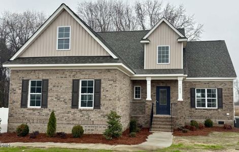 New construction Single-Family house 1611 S Old Carriage Rd, Rocky Mount, NC 27804 - image