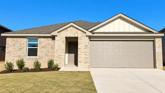 New construction Single-Family house 112 Baby Calf Roping Rd, Jarrell, TX 76537 plan Austin - image