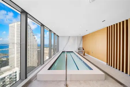 New construction Condo house 300 Biscayne Blvd Wy, Unit 3905W, Miami, FL 33131 - image